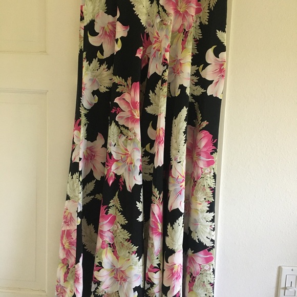 Jones New York 100% silk full length skirt - Picture 2 of 3